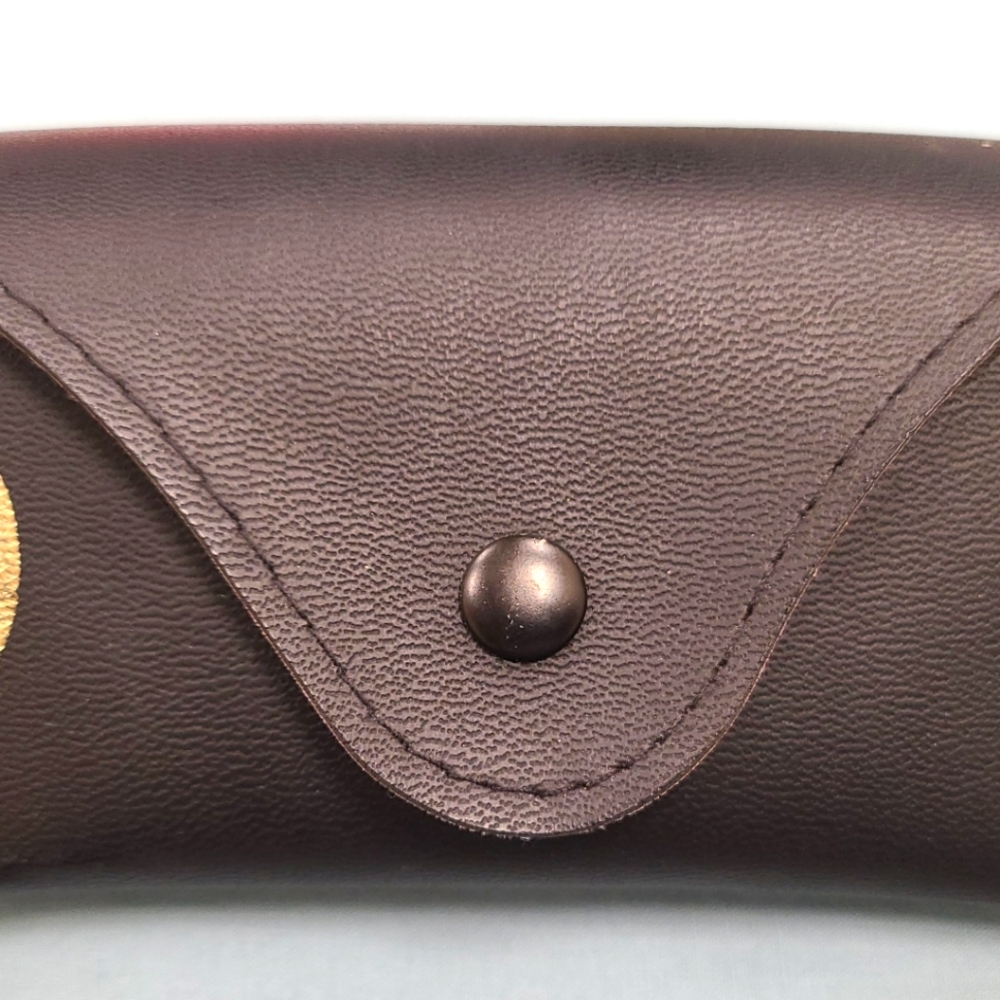 Like NEW >Ray-Ban Eyeglass Case ONLY